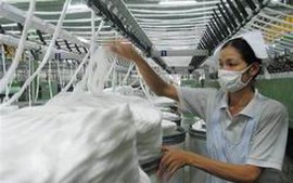 Bông rơi chải kỹ đủ điều kiện không bị coi là phế liệu nhập khẩu